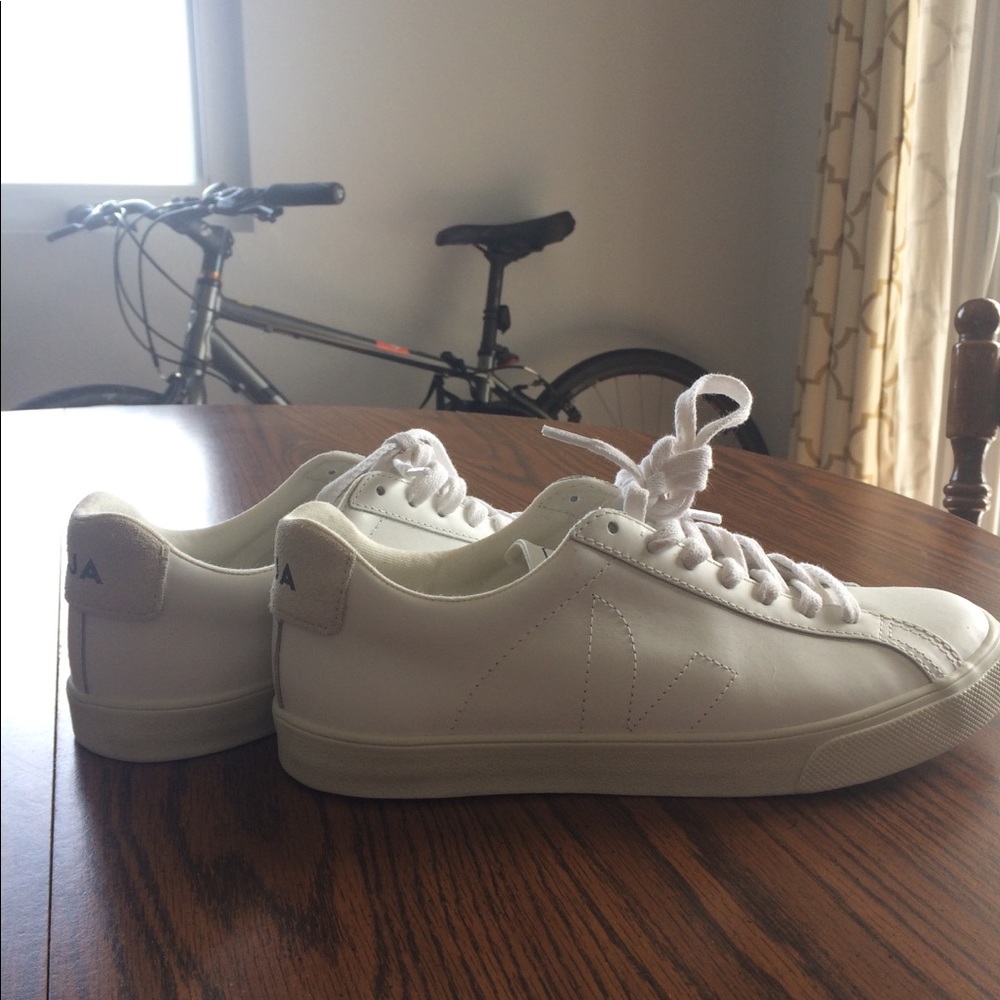 Veja Esplar Sneaker NIB